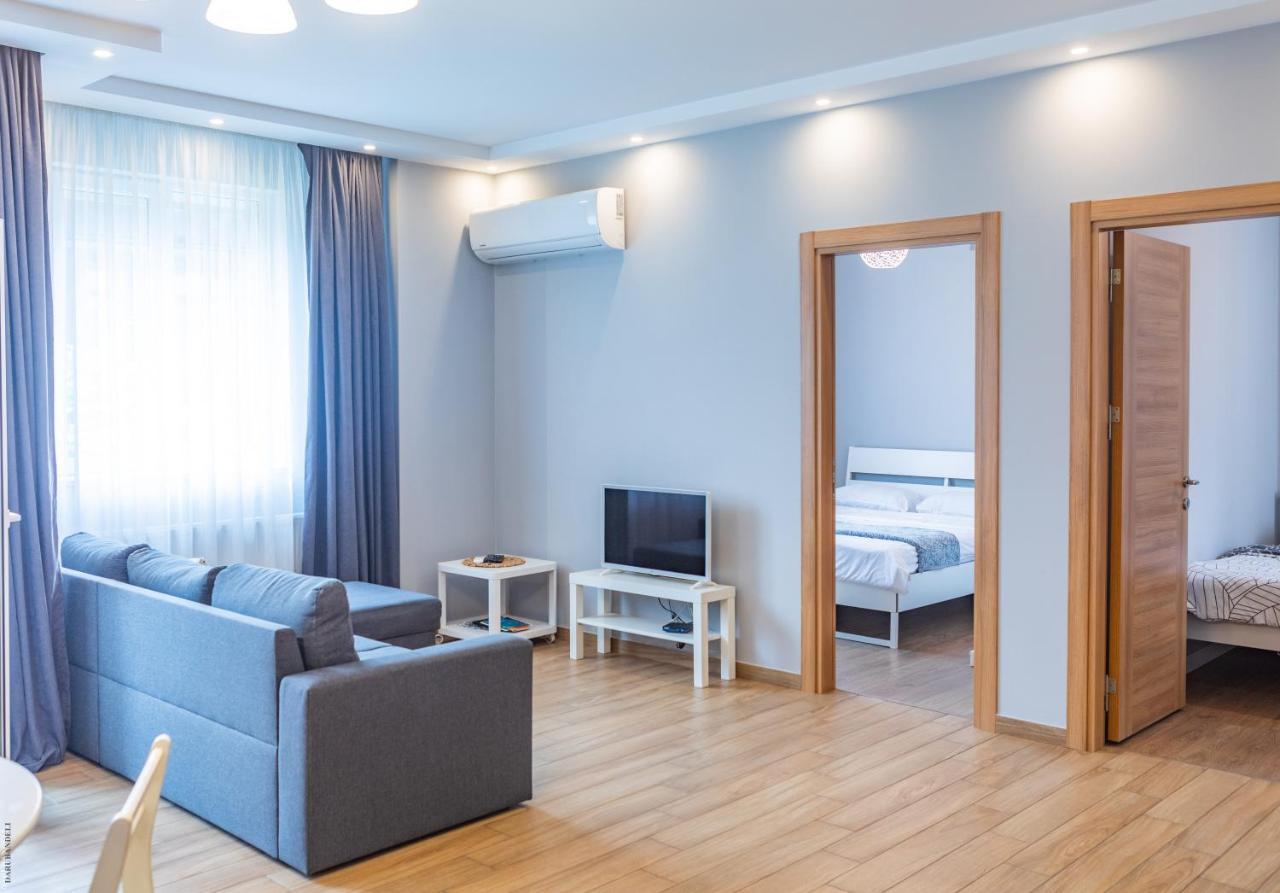 Apartment By The Sheraton 巴统 外观 照片